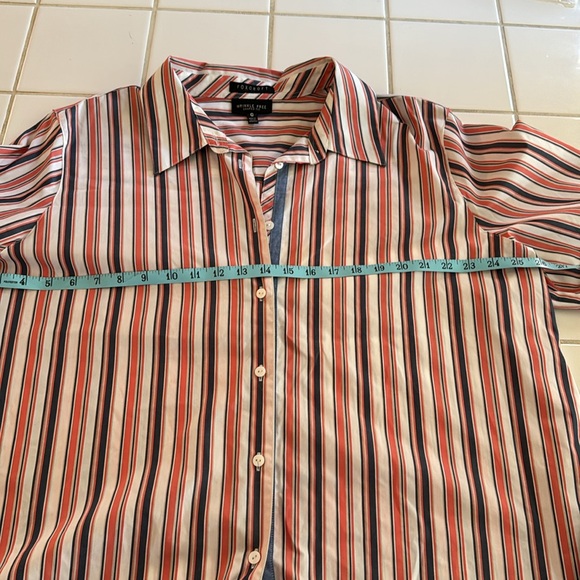 * Foxcroft shaped fit Non-Iron Stretch Tunic striped multi color 20W - Picture 7 of 10